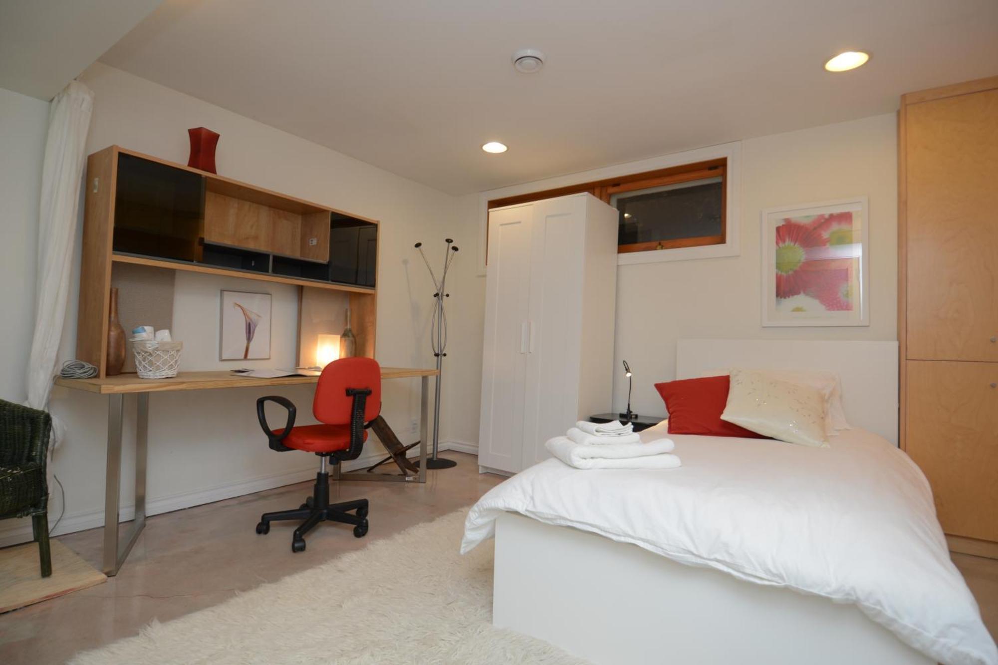 U Of A Homestay, Trails & Whyte Ave Edmonton Dış mekan fotoğraf