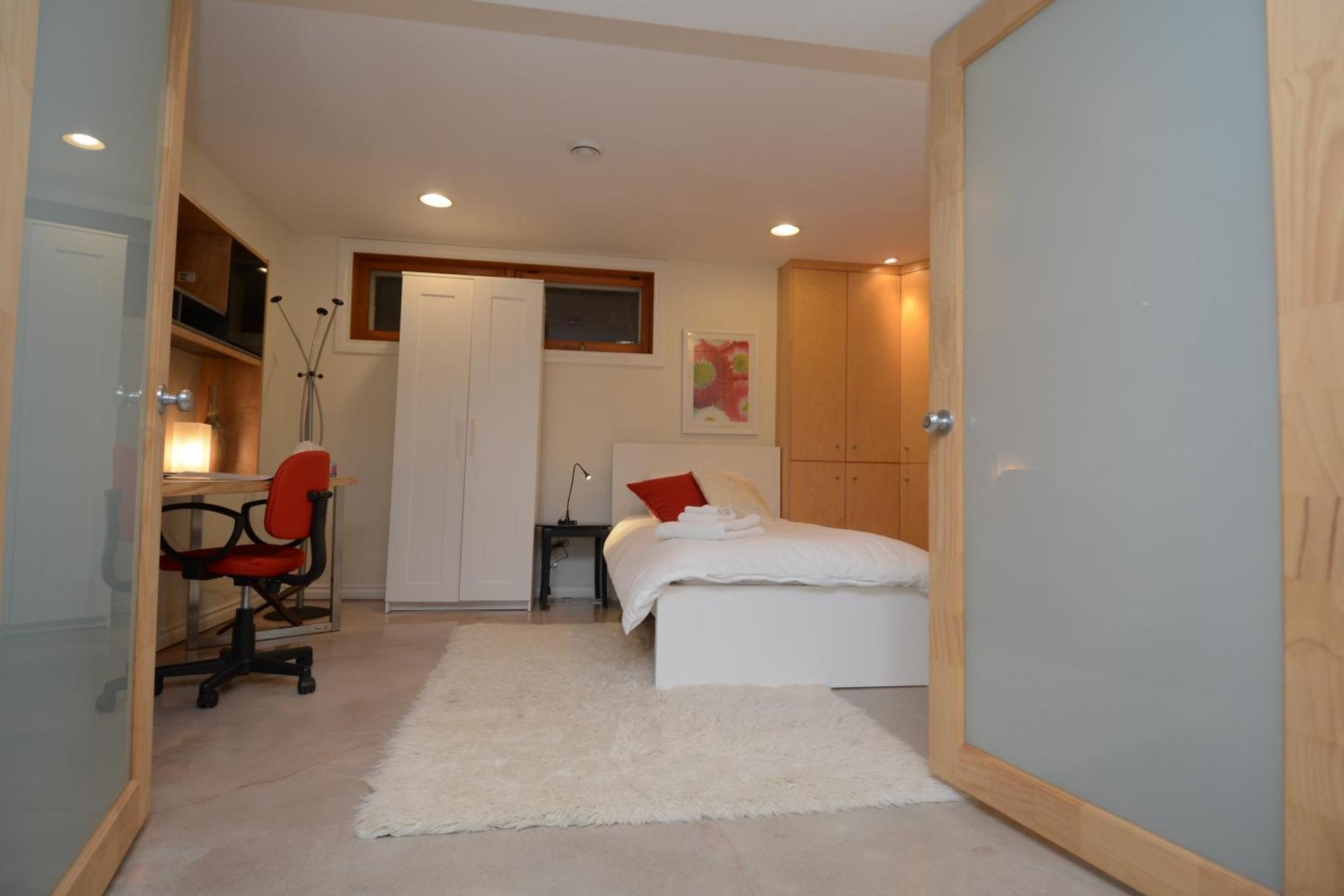 U Of A Homestay, Trails & Whyte Ave Edmonton Dış mekan fotoğraf